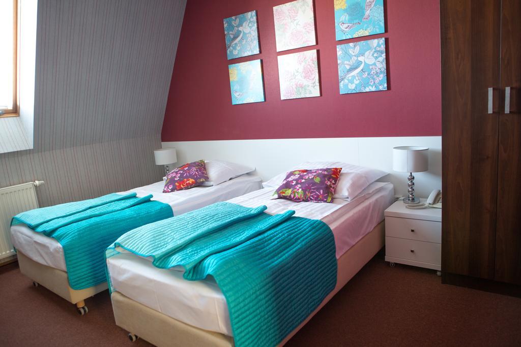 Hotel Na Rogatce Lublin Room photo